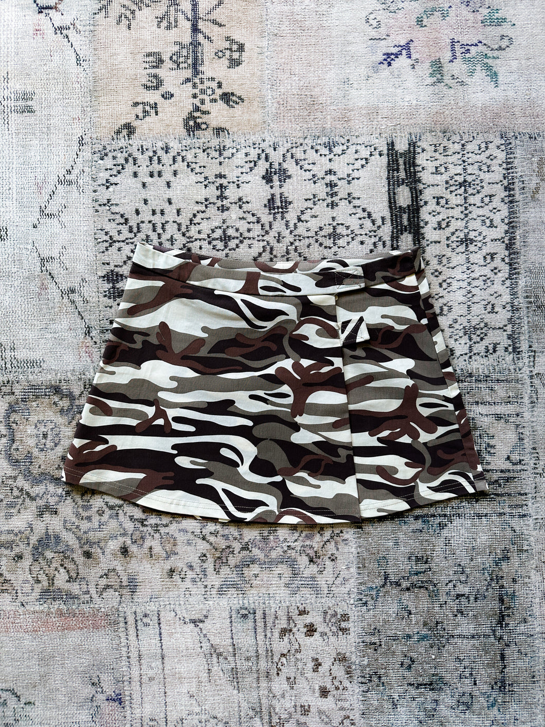 Betty Blitz 90s Camo Mini Skirt