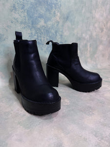 ROC Pancho Black Leather Chelsea High Heel Boots