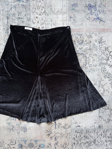 Peace Angel Velvet Midi Skirt